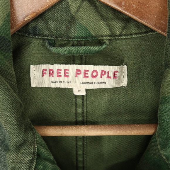 Free People Seize The Day Jacket Womens Medium Green Camo Utility Military - Picture 8 of 9
